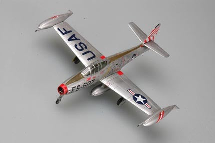 Hobby Boss 1/72 F-84E Thunderjet (2)