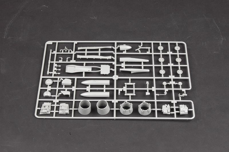 Hobby Boss 1/48 FB-111 Aardvark (3)