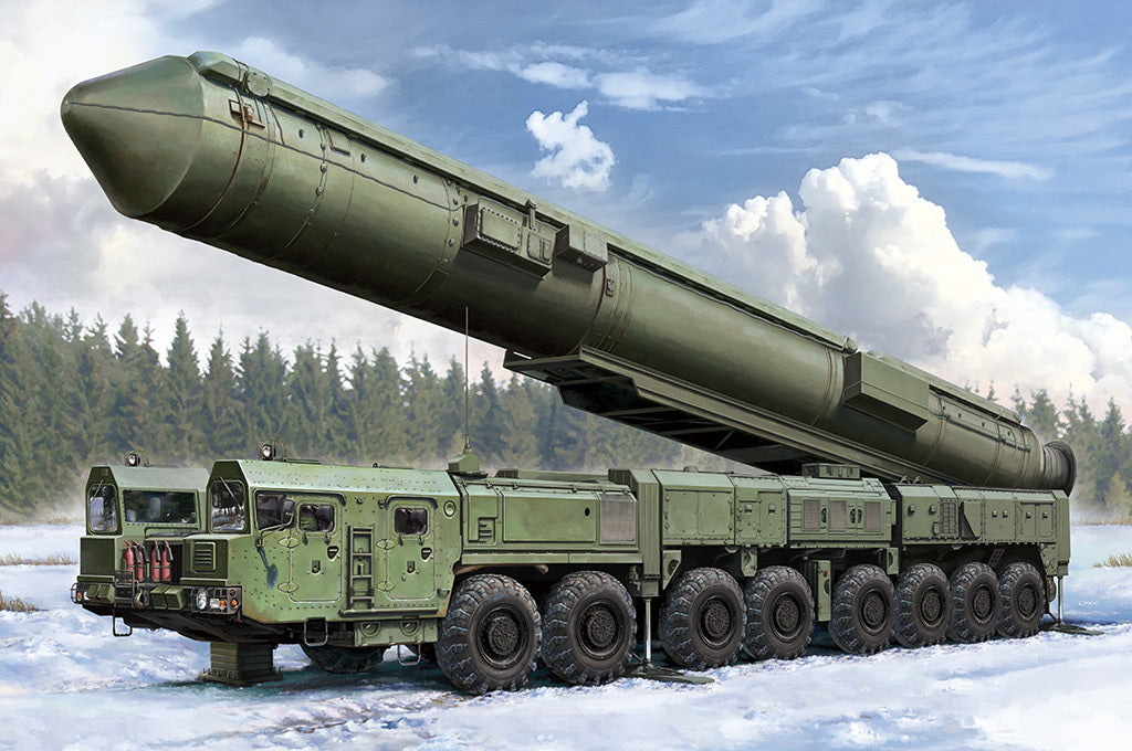 Hobby Boss 82952 1/72 15U175 TEL of RS-12M1 Topol-M ICBM complex (8966342410477)