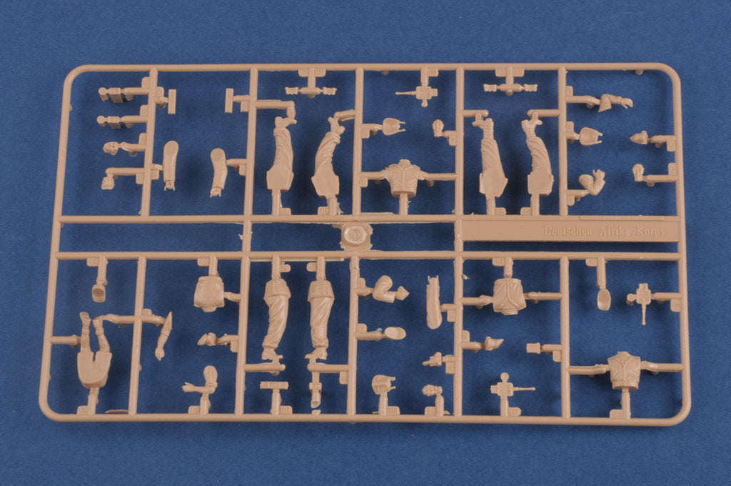Hobby Boss 1/35 GERMAN AFRICA CORPS (3)