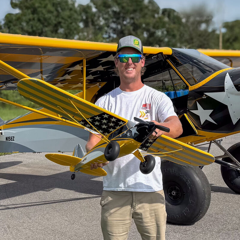 Hobby Zone HBZ32001SE+SPMXPSA200 Carbon Cub S 2 1.3m Cleetus McFarland Special Edition RTF Basic (Requires Battery &amp; Charger) (9218212626669)