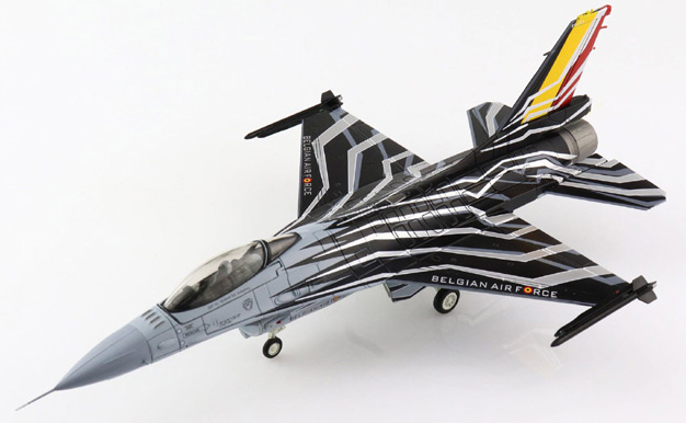 Hobby Master HA3892 1/72 F-16AM Fighting Falcon - FA-123 Belgian AF Solo Display Team "Blizzard"