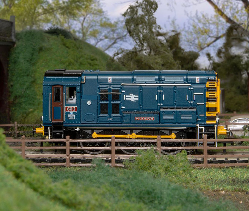 Hornby R30115 BR CL.08 0-6-0 604 'Phantom' (8219032420589)
