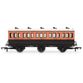 Hornby R40291 LSWR 6WC 3rd Cl. 821 (8324808245485)