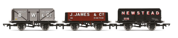 Hornby R60103 Triple Wagon Pack B.W & Co J. James & Co. & Newstead Colliery - Era 3