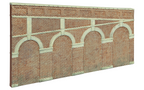 Hornby High Stepped Arched Retaining Walls x 2 (Red Brick)