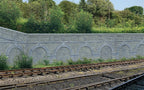 Hornby Low Level Arched Retaining Walls x2 (Engineers Blue (2)