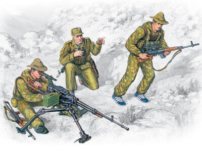 ICM 1/35 Soviet Special Troops (1979-1988) (3 Figures - 1