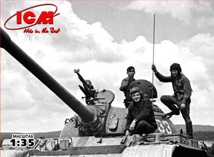 ICM 1/35 Soviet Tank Crew (1979-1988) (3 tankmen)