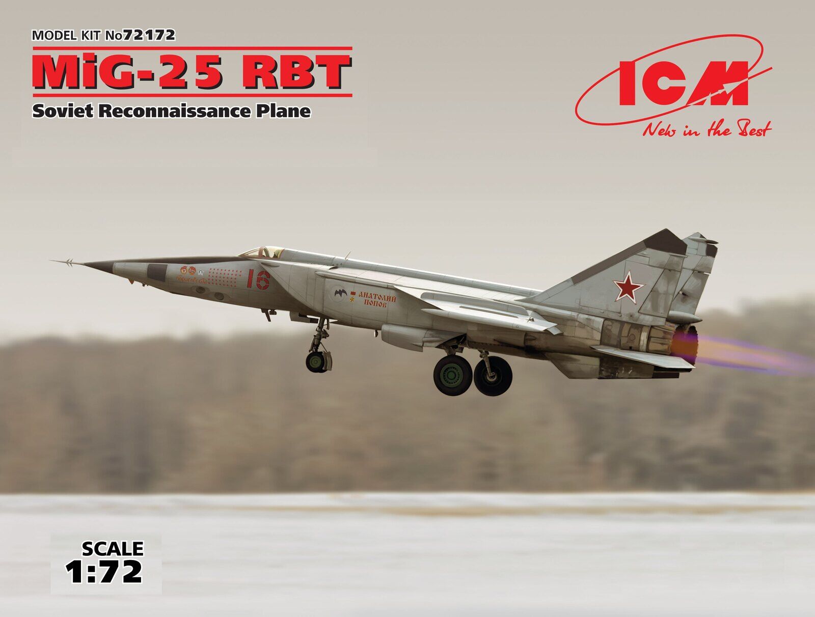 ICM 1/72 MiG-25 RBT Soviet Reconnaissance Plane