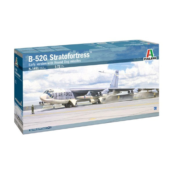 Italeri 1451 1/72 B-52G Stratofortress - Early Version w/Hound Dog Missiles