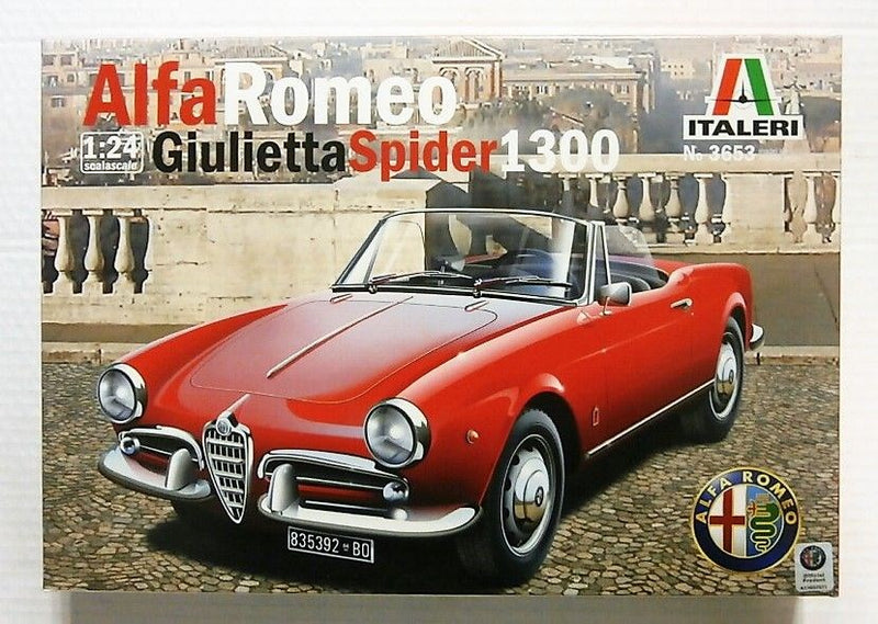 Italeri 3653 1/24 ALFA ROMEO GIULETTA SPIDER (8941165641965)