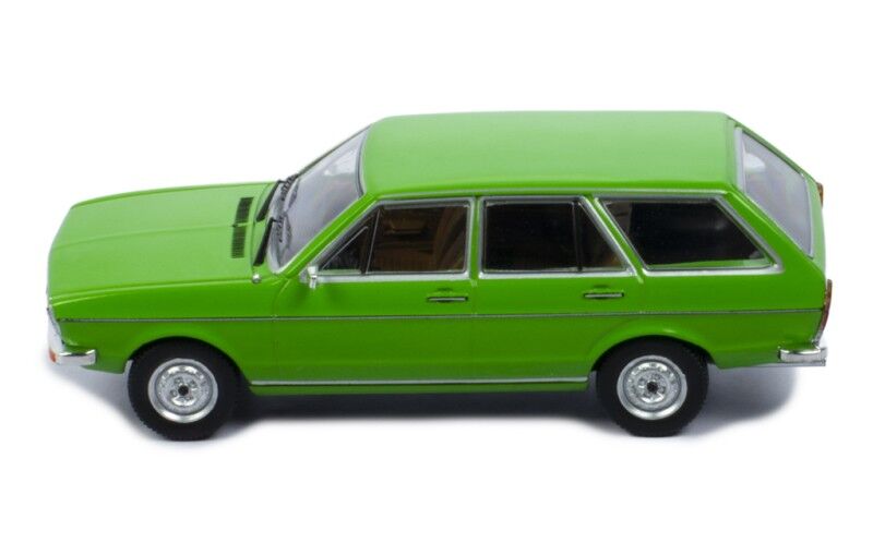IXO Models CLC448N.22 1/43 Volkswagen Passat Variant LS B1 1975 Green - Hobby City NZ