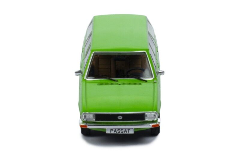 IXO Models CLC448N.22 1/43 Volkswagen Passat Variant LS B1 1975 Green - Hobby City NZ