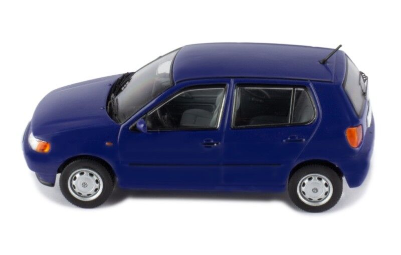 IXO Models CLC579N.22 1/43 Volkswagen Polo (MK III) 1994 Blue - Hobby City NZ