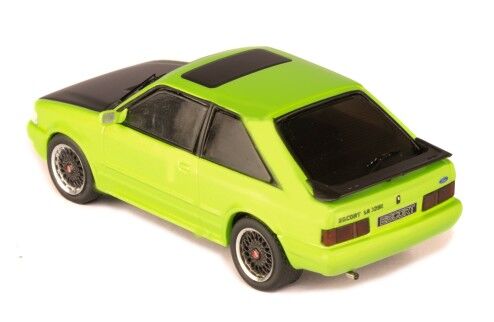 IXO Models CLC584N.22 1/43 Ford Escort Mk IV XR3 1990 Green Mat Black - Hobby City NZ