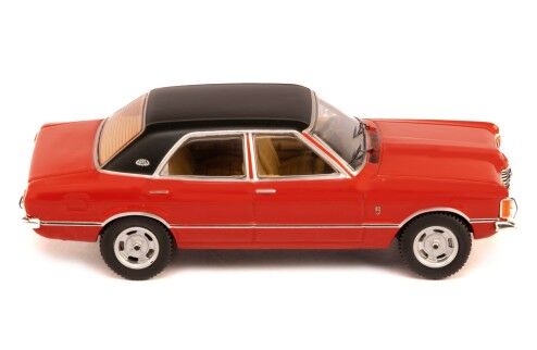 IXO Models CLC593N.22 1/43 FORD TAUNUS GLX 1973 Red - Hobby City NZ