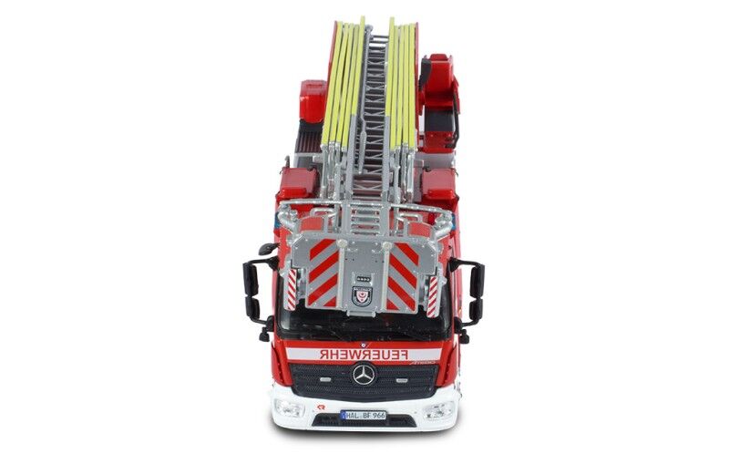 IXO Models TRF024S 1/43 Mercedes-Benz Atego Dla(K)23/12 Feuerwehr Halle (Saale) - Hobby City NZ