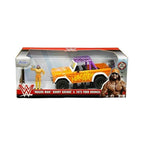 Jada 1/24 1973 Ford Bronco w/"Macho Man" Randy Savage (2)
