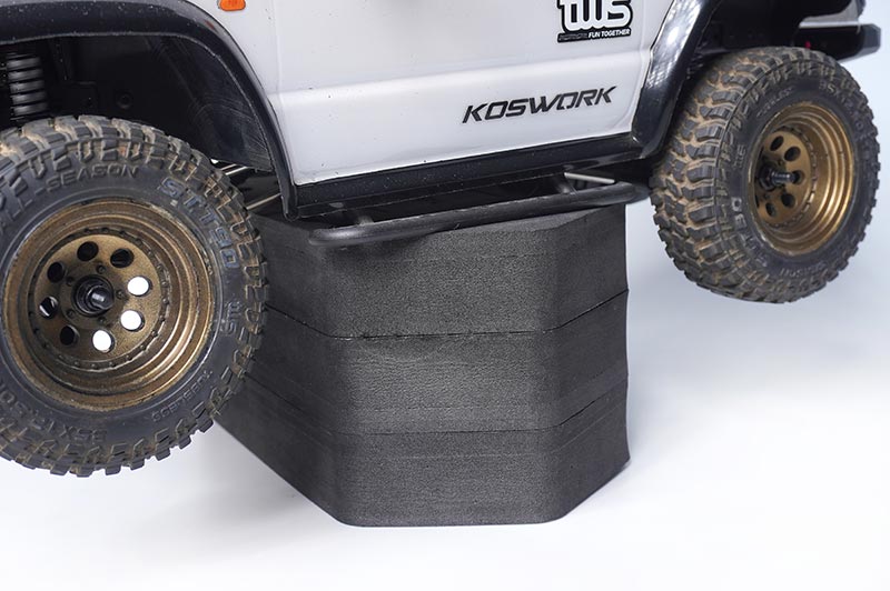 Koswork H90mm 206x110mm Foam Car Stand 1/8 Scale Tool