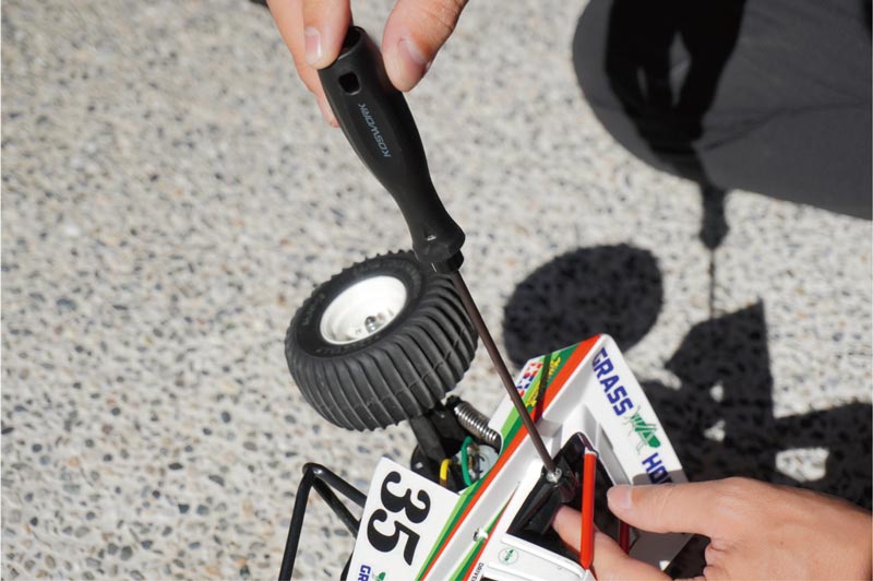 Koswork KOS13204-P4 Phillips Screwdriver #2 Large 4.0mm (For Tamiya Cars & Associated RC10) (Light Tri Handle) (9003645042925)