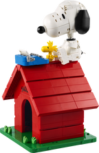 LEGO Ideas Peanuts Snoopys Doghouse 21368 (2)