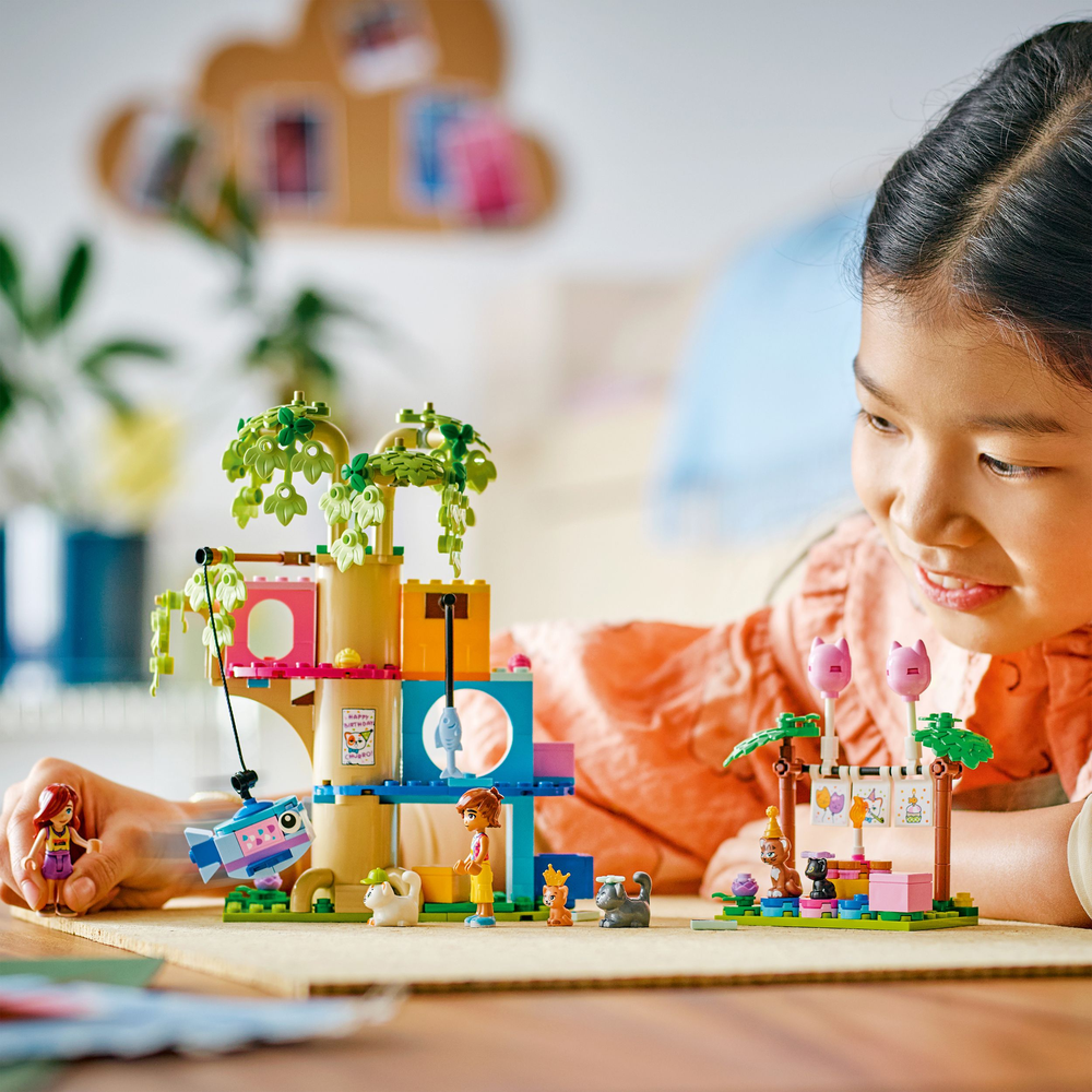 LEGO LEGO Friends Cat Birthday Party & Tree House 42666 (3)