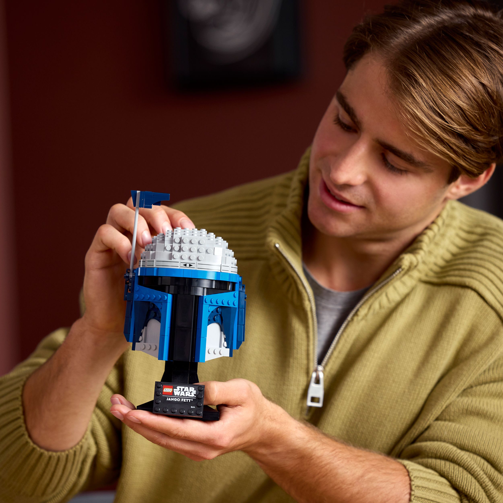 LEGO Star Wars Jango Fett Helmet 75408 (3)