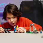 LEGO Fortnite Peely & Sparkplug's Camp 77075 (3)