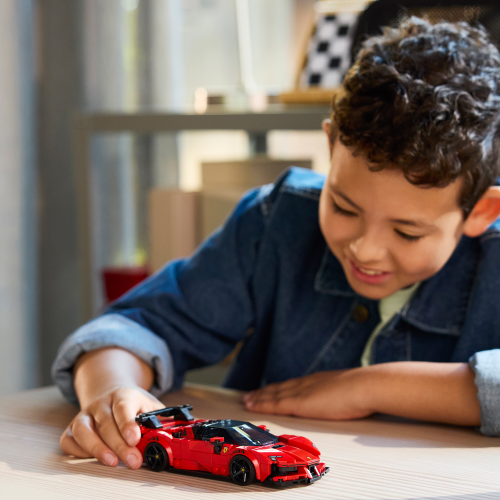 LEGO Speed Champions Ferrari SF90 XX Stradale Sports Car 77254 (3)