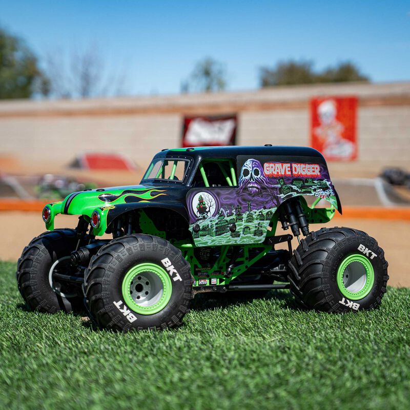 LOSI LMT 2.0 Grave Digger 4X4 Solid Axle Brushless RTR RC Monster Truck 1/8 Scale (15)