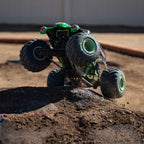 LOSI LMT 2.0 Grave Digger 4X4 Solid Axle Brushless RTR RC Monster Truck 1/8 Scale (17)