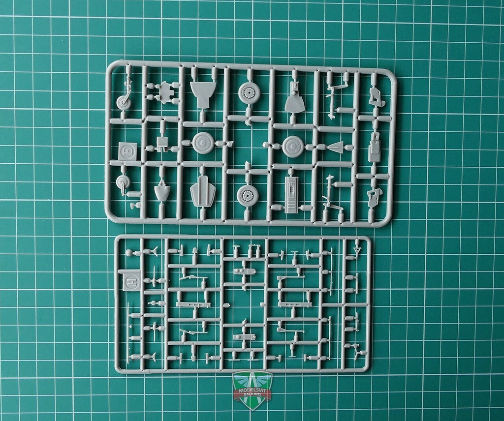 ModelSvit S-22I (Su-7IG) variable wing geometry (7)
