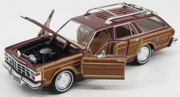 Motormax MX-73331 1/24 1979 Chrysler LeBaron Town & Country (8868018847981)