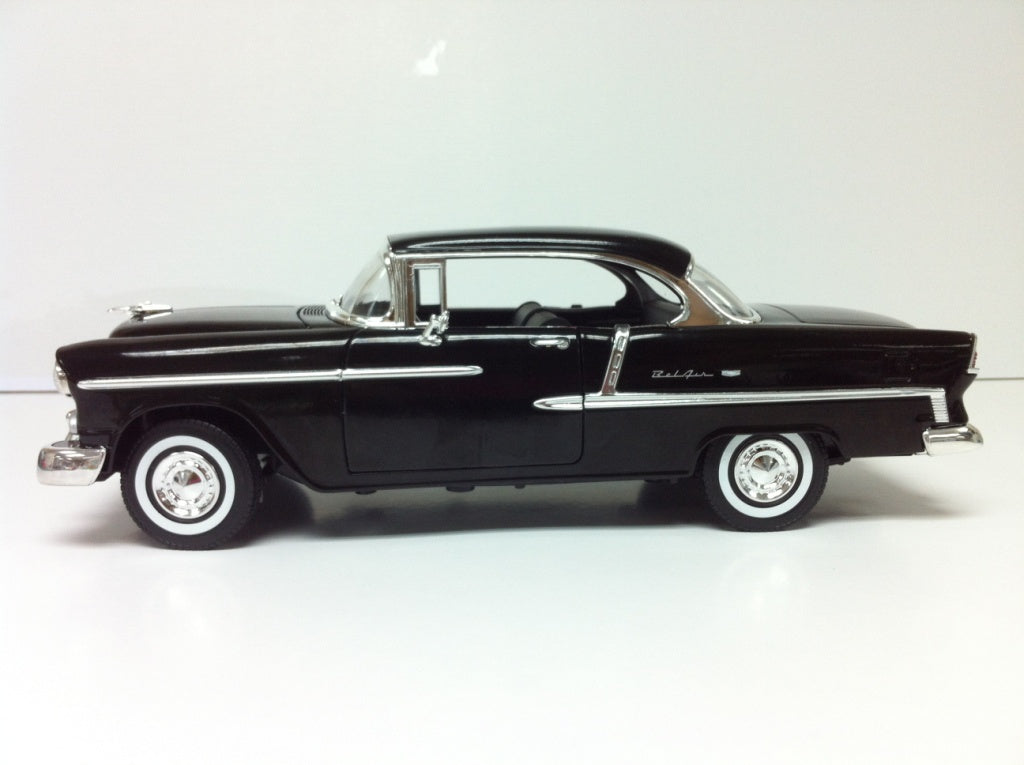 Motormax MX-73185 1/18 1955 Chevrolet Bel Air Hard Top