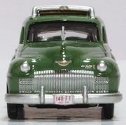 Oxford 87DS46001 1/87 1946 DeSoto Suburban - Noel Green (8971078729965)