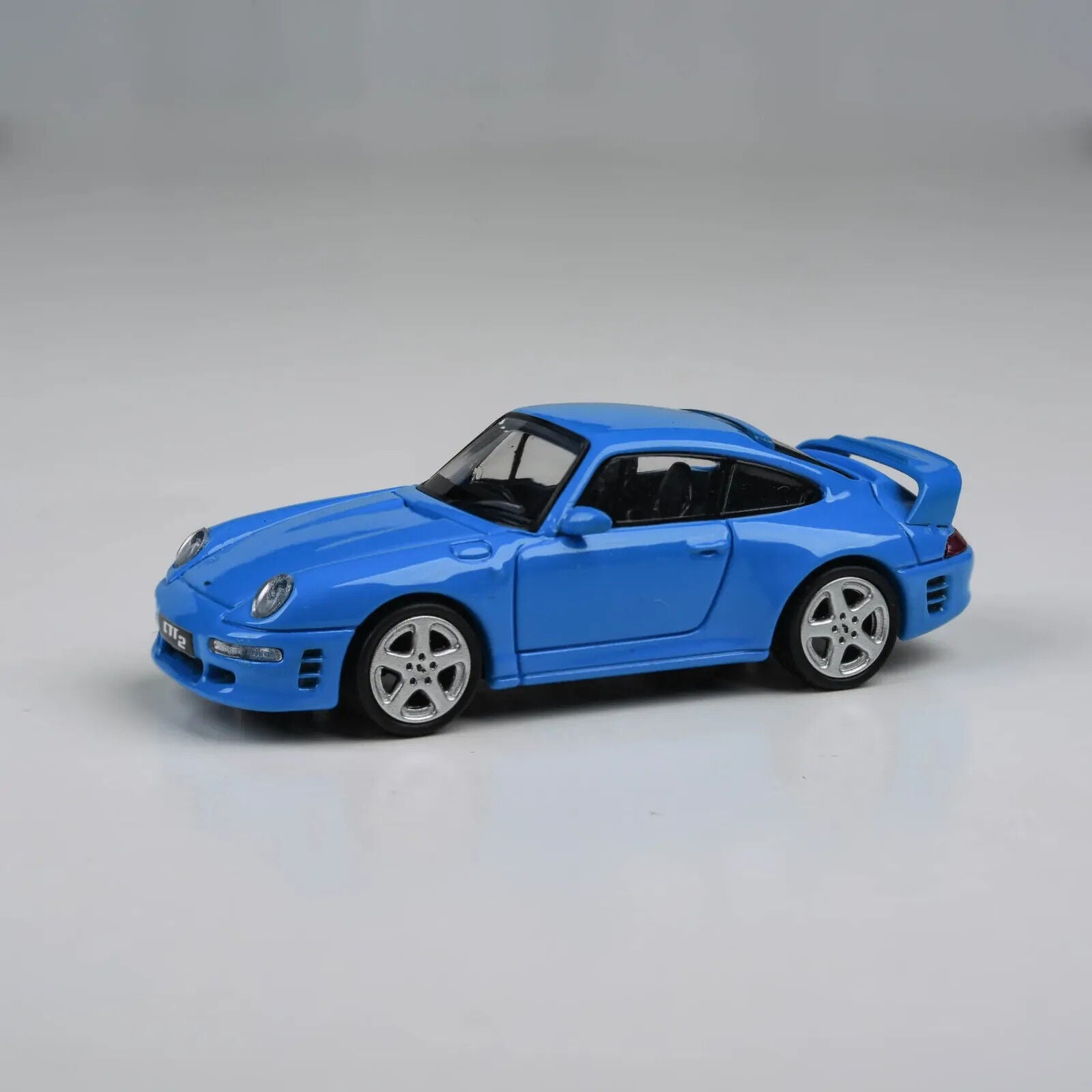 Para64 PA-65377 1995 RUF STR2 Mexico Blue RHD Diecast Model Car