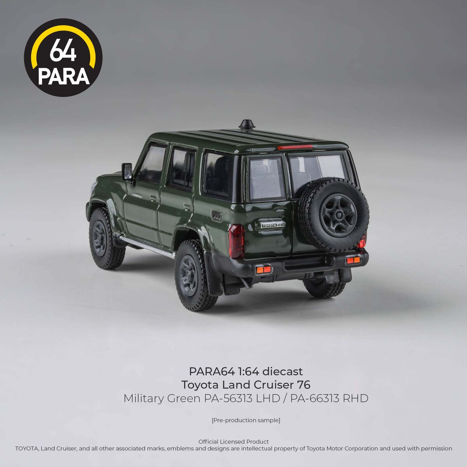 Para64 PA-66313 2014 Toyota Landcruiser LC76 Military Green RHD Diecast Model Car