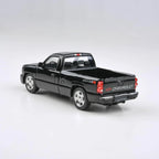Para64 PB-55831 2006 Chevrolet Silverado Single Cab Onyx Black Diecast Model Car