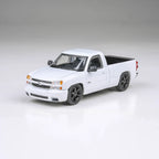 Para64 PB-55834 2006 Chevrolet Cateye Silverado Single Cab Diecast Model Car