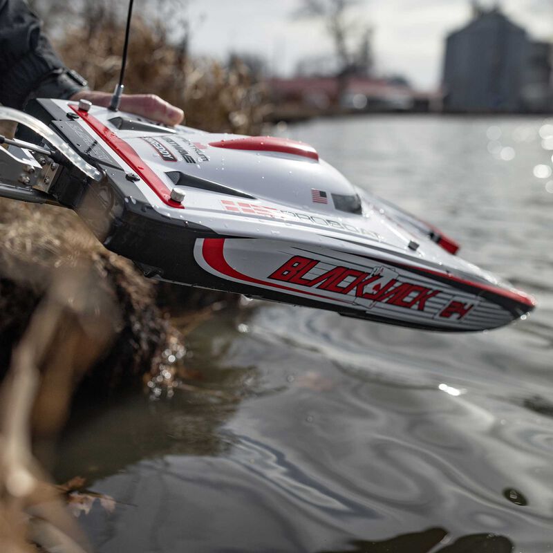 Pro Boat Blackjack 24" V2 Catamaran Brushless: RTR, Vegas Offshore (24)