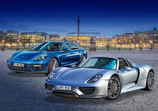 Revell 05681 GIFT 1/24 PORSCHE PANAMERA & SPYDER (8346755825901)