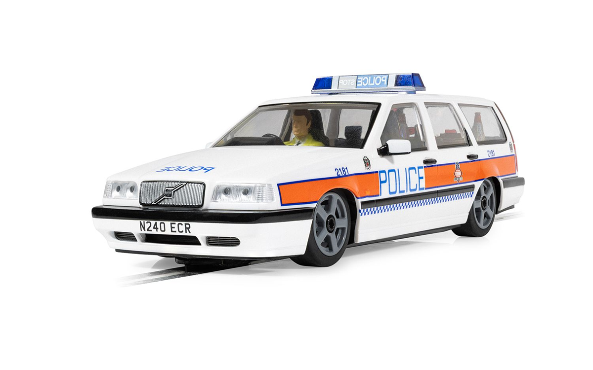 Scalextric Volvo 850 Estate Police Edition
