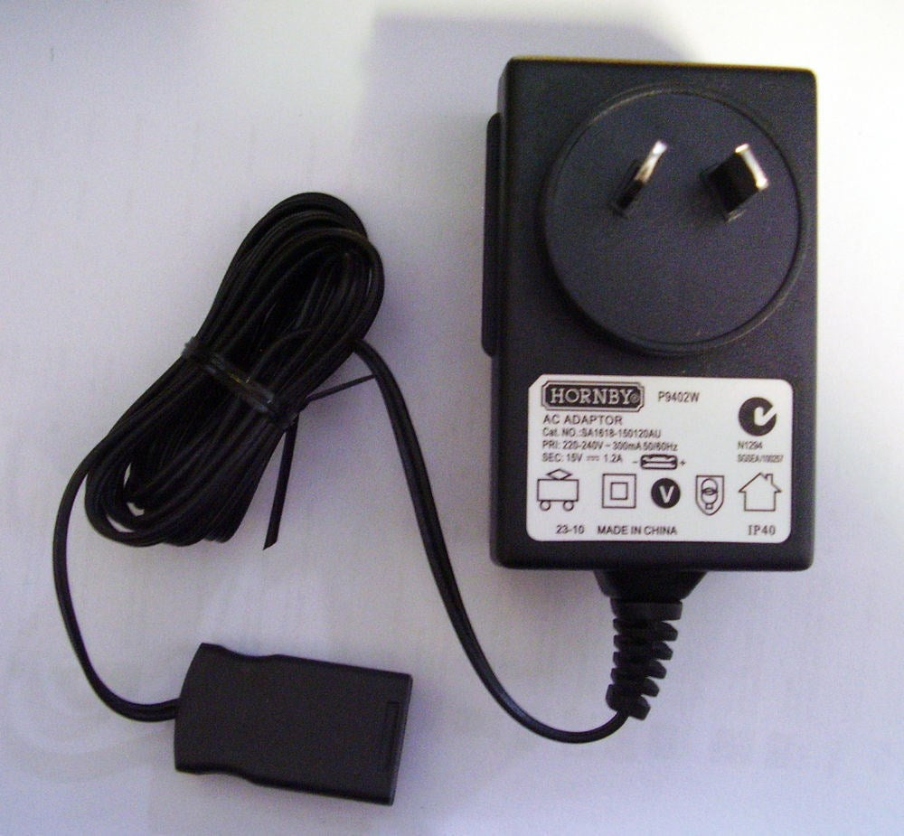 Scalextric P9402W Anlg 15v 1.2a P/Supply(SPADE (8180165771501)