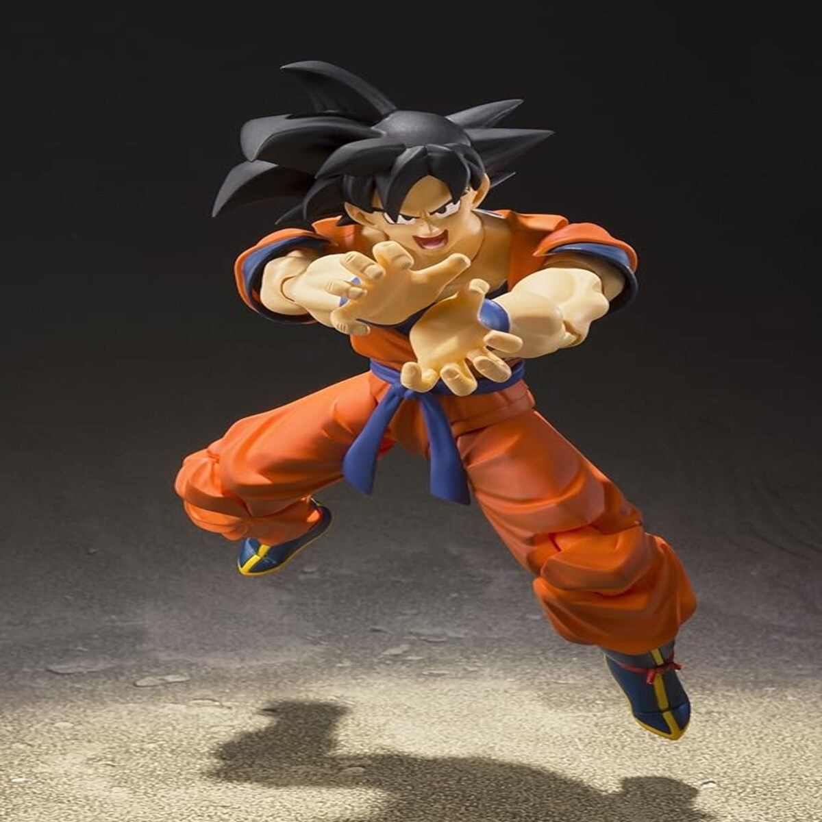 Tamashii Nations SHF55540L S.H.Figuarts Son Goku -A Saiyan Raised On Earth-