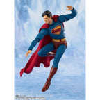 Tamashii Nations S.H.Figuarts Superman (Superman) (8)