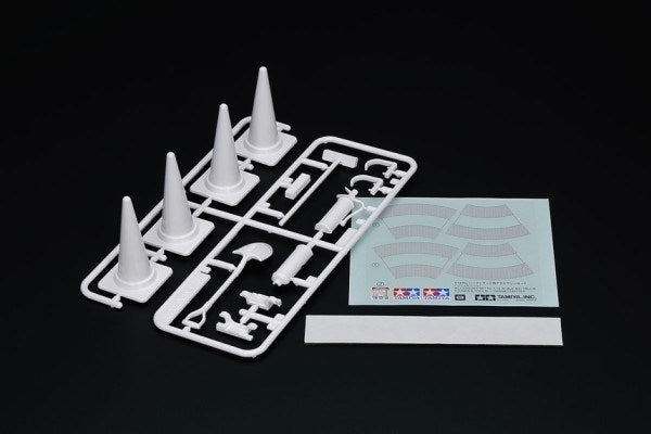 Tamiya 56558 1/14 RC Accessory Set: Road Cones and Tools
