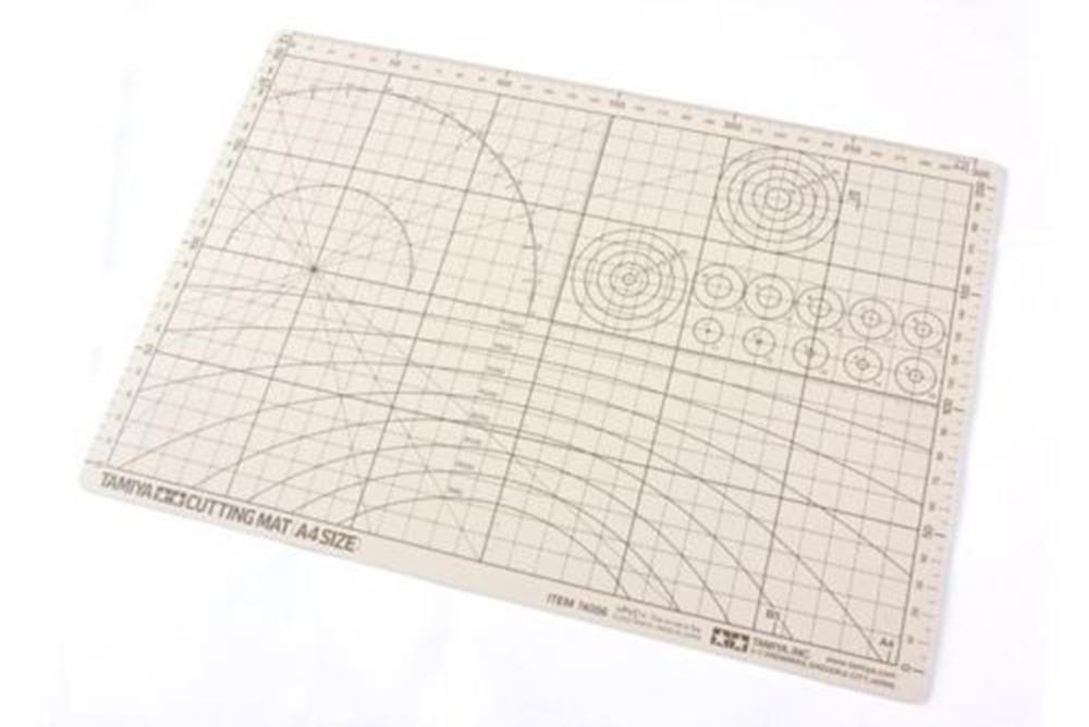 Tamiya 74056 Cutting Mat (A4/Beige) (8225539719405)