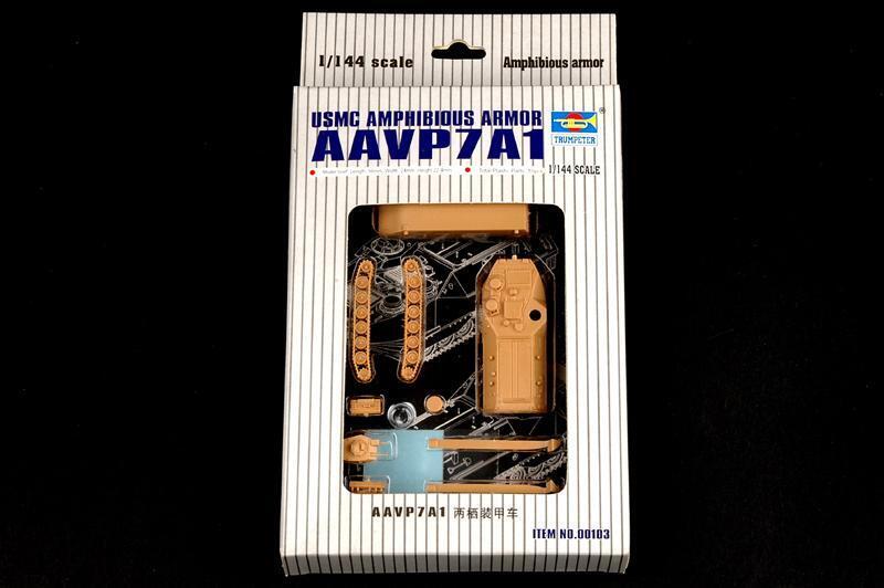 Trumpeter 00103 1/144  AAVP7A1 Amphibious armor (8967475757293)