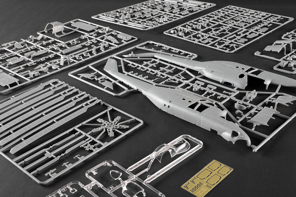 Trumpeter 05830 1/48 Mi-35M Hind-E (9120479379693)